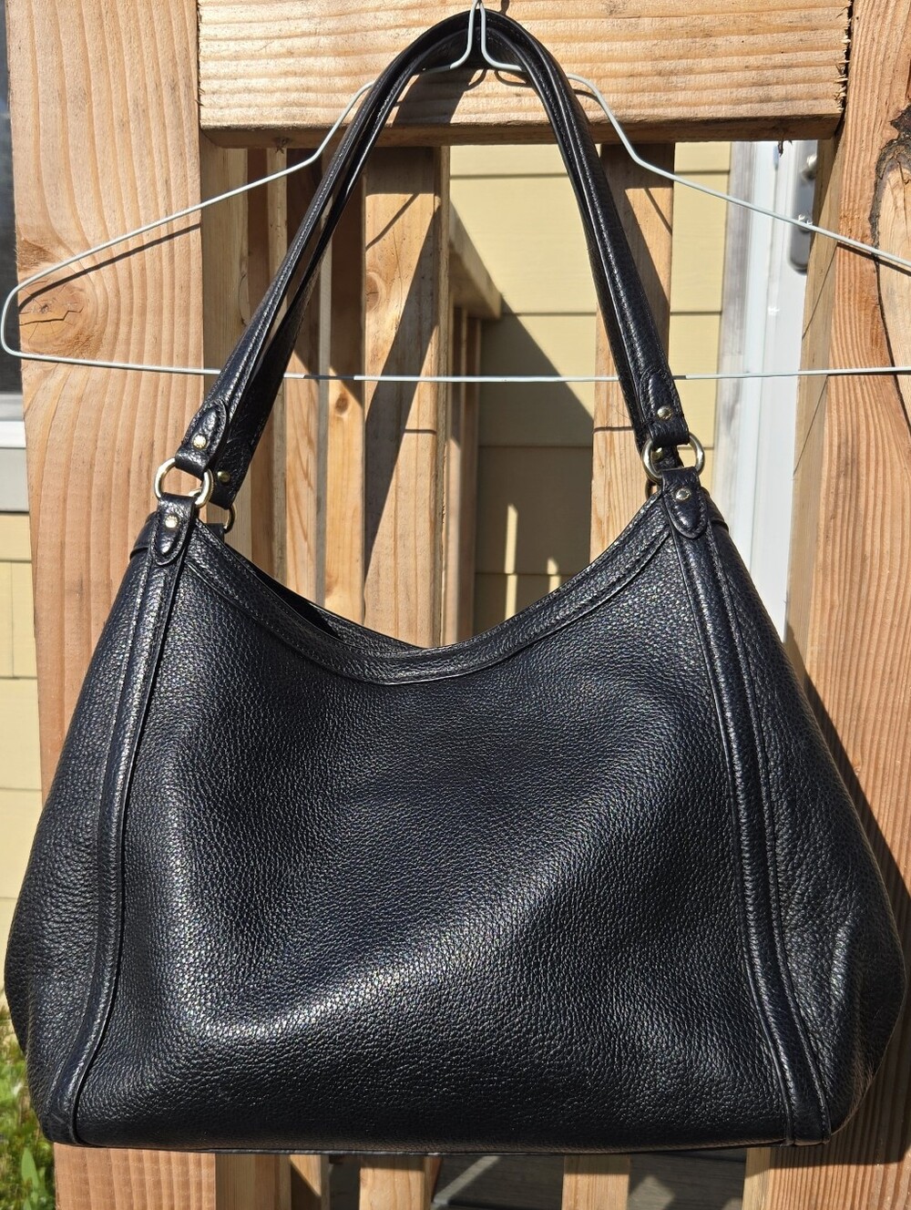Coach Black Pebbled Leather Hobo Bag with Gold Hardware And Hang Tag - Picture 2 of 13